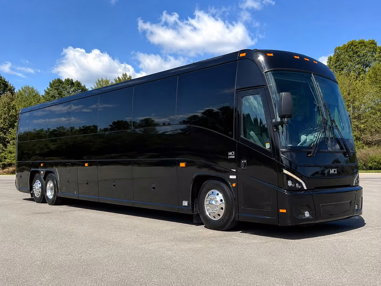 broken arrow wedding guest shuttles and ceremony transportation