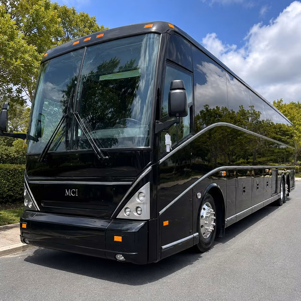 charterbusrentalbrokenarrowok com can handle multi stop corporate itineraries across the tulsa metro