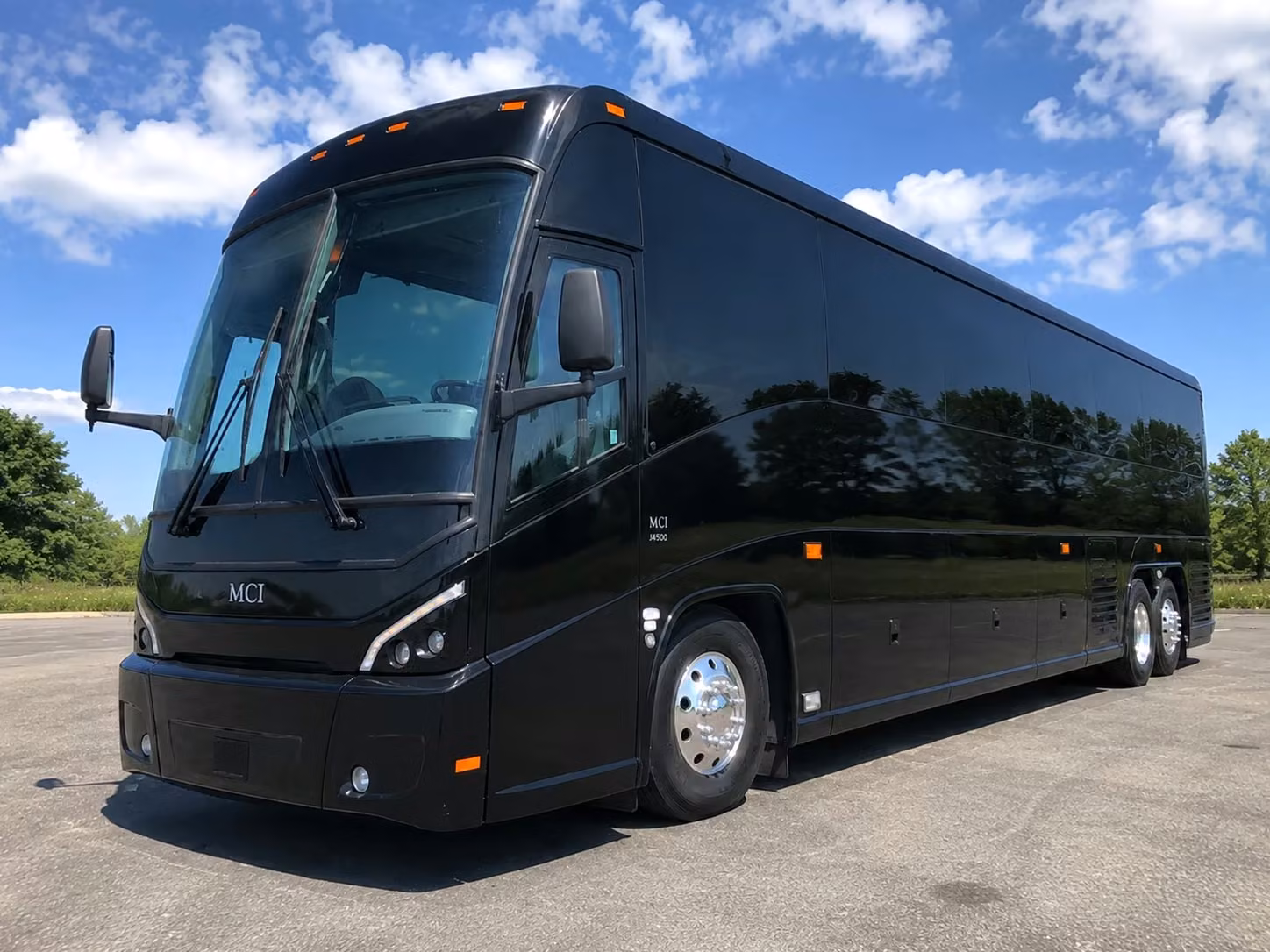 school field trip charter bus rentals in broken arrow